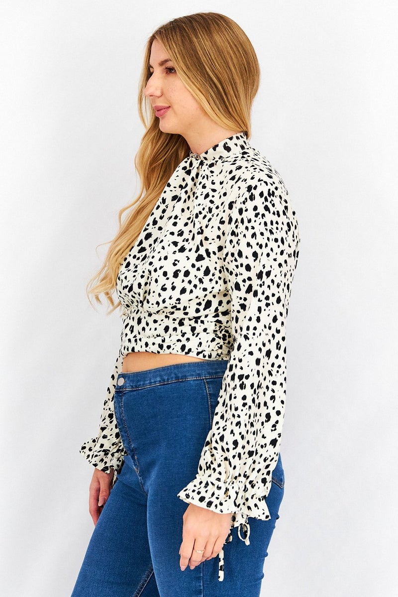 Koco & K Women Band Collar Long Sleeve Allover Print Crop Top, Ivory/Black - Image 2