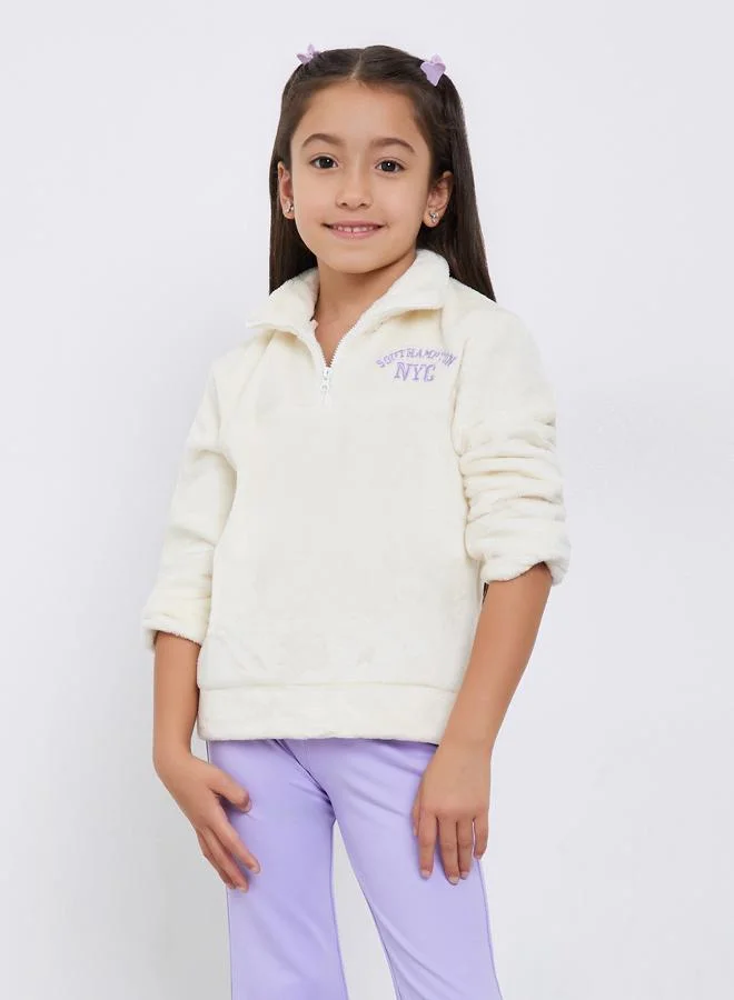 Styli Styli Girls Faux Fur Sweatshirt and Flared Leggings Set