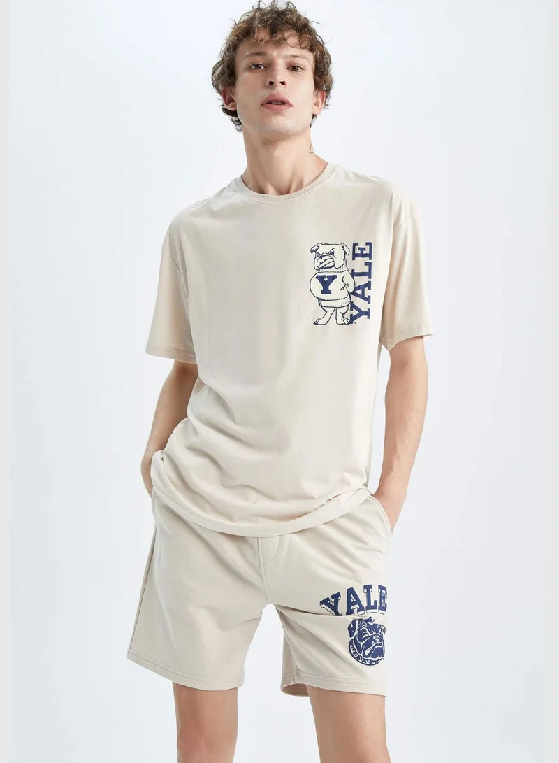 DeFacto Boxy Fit Yale Licensed T-Shirt