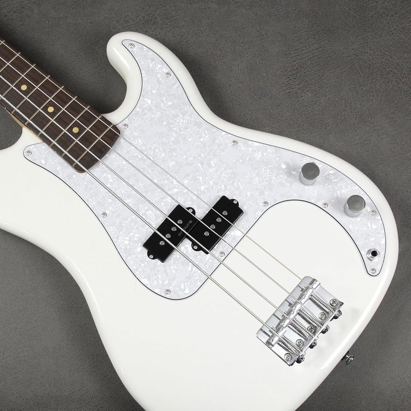 FLEOR P Bass Pickguard Guitar Scratch Plate Pick Guard for 4 String American/Mexican Standard P Bass Style, 4Ply White Pearl - Image 5