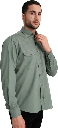 فاريتا Men's Water Green Double Pocket Gabardine Lycra Lewis Model Denim Shirt