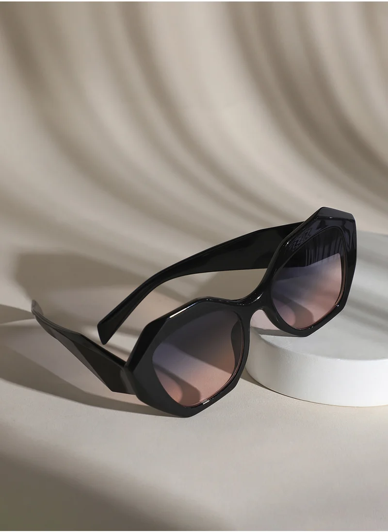 صوص هاوت Gradient Oversized Sunglasses - Black