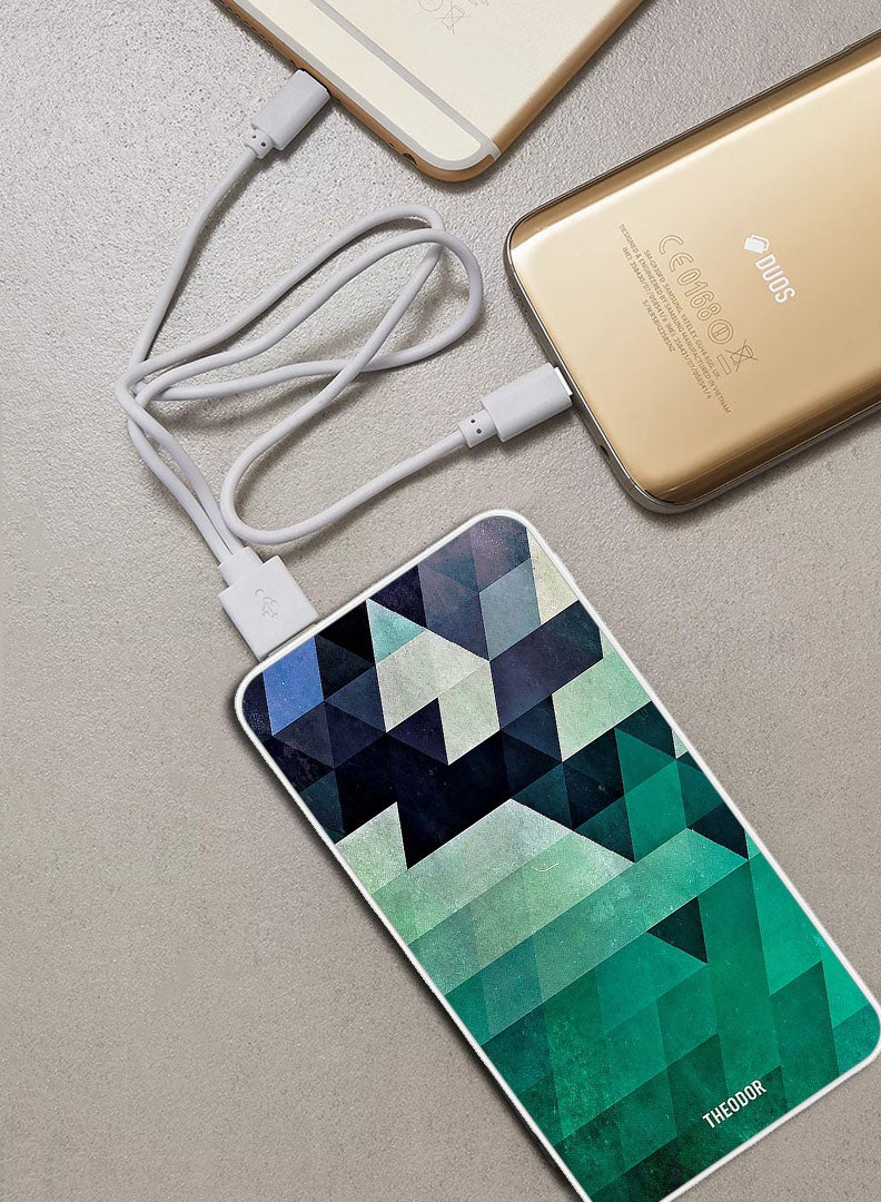 Theodor 10,000 mAh Super Fast Charging Ultra Compact Power Bank with Quick Charge & Power Delivery, Portable Charger For iPhone and Android Triangle Seacolor Pattern - Image 2