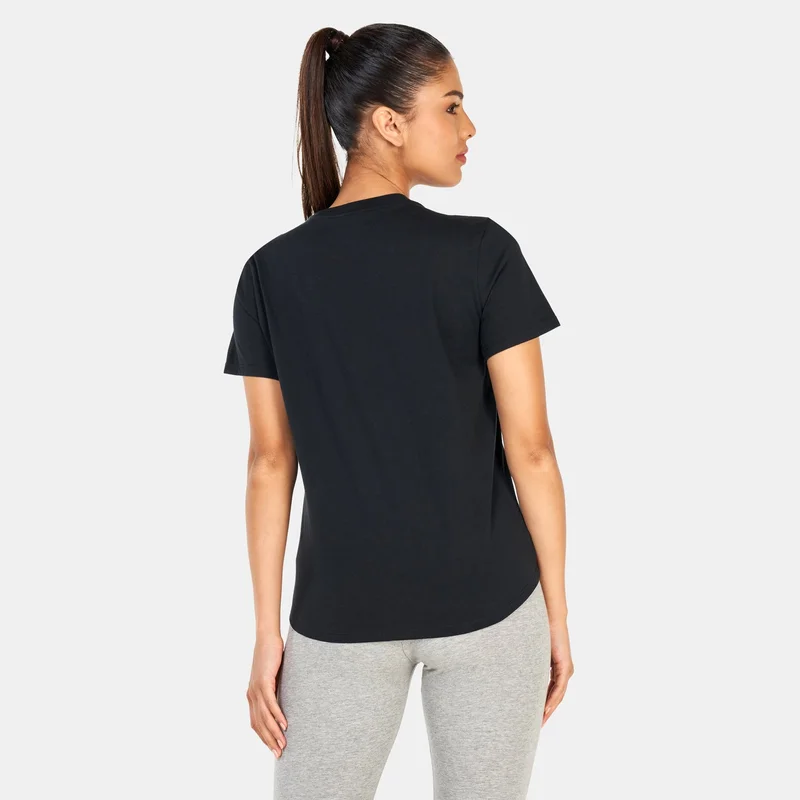 Nike Women's Sportswear Club T-Shirt
