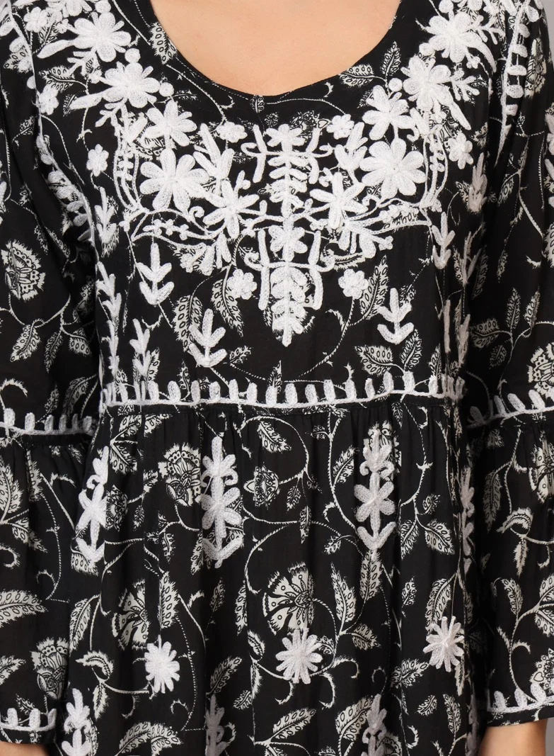 Alaya Hand Embroidered Chikankari A-Line Gathering Pattern Mulmul Cotton Jalabiya-AL3673