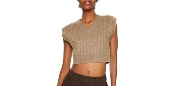 FOREVER 21 Cropped Cable Knit Sweater Vest - Image 5