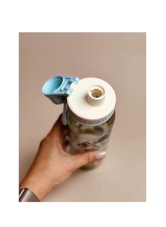 800ml Astronaut-Themed Portable Water Bottle with Carry Handle - BPA-Free, Lightweight Plastic, Ideal for Outdoor Sports & Fitness Enthusiasts