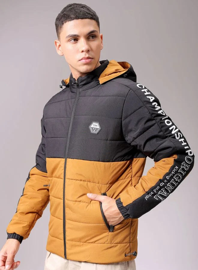 شركة المرآب الهندية Men Slim Fit Graphic Puffer Jackets