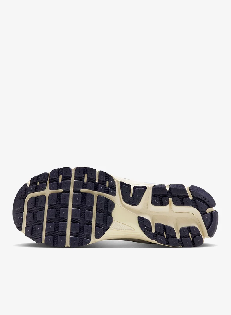 Nike  Zoom Vomero 5 Cn Cn for Women | Best Price UAE