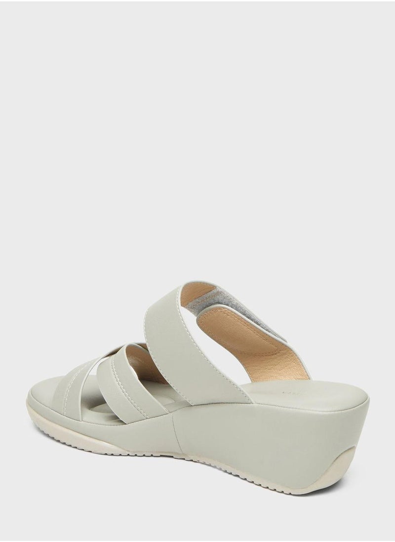 shoexpress Comfort Sandals - Image 3