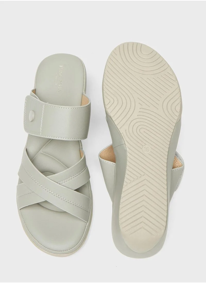 shoexpress Comfort Sandals