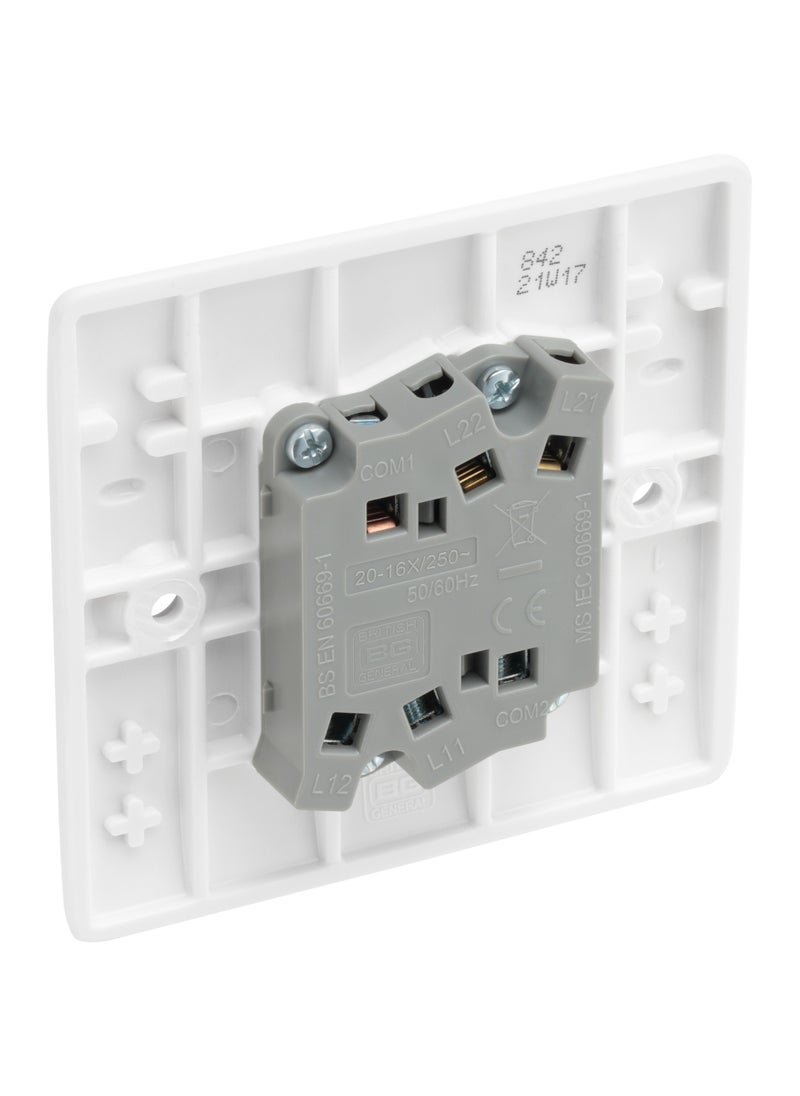 BG BG Nexus 20 Amp Double 2 Way 10AX Plate Switches Round Edge  - Image 3
