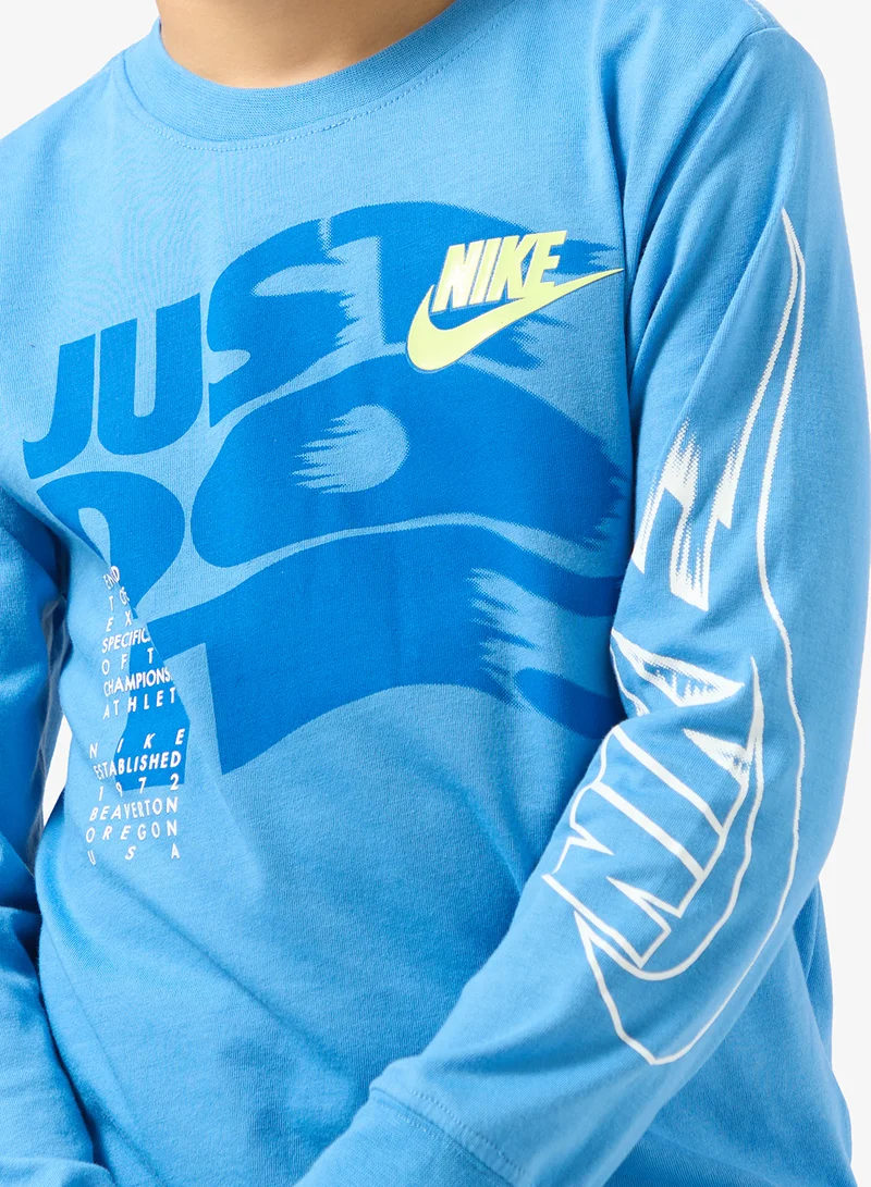 Nike Kids On The Move T-Shirt