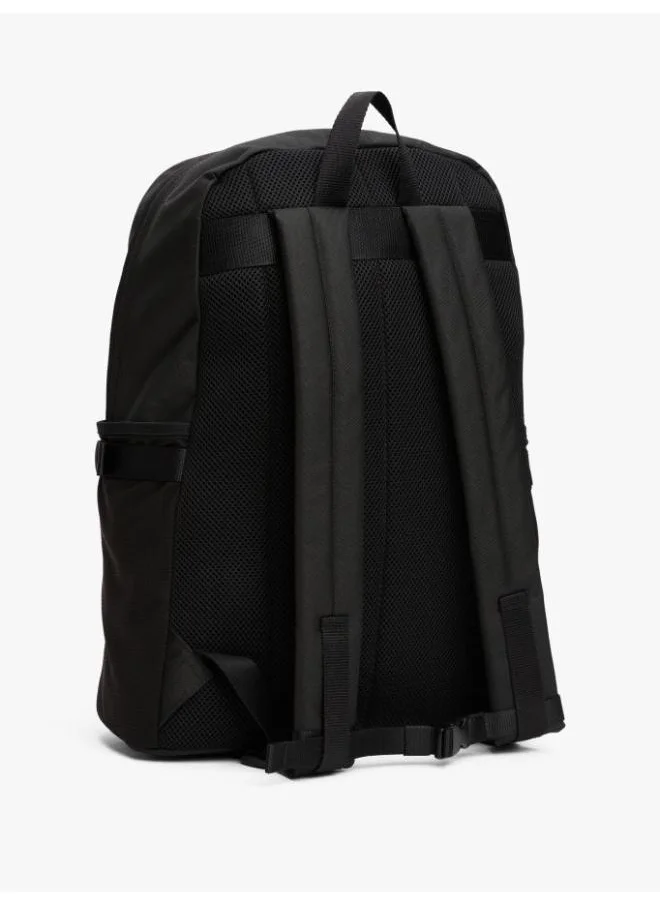 TOMMY JEANS Logo Deatiled Zip Through Backpack