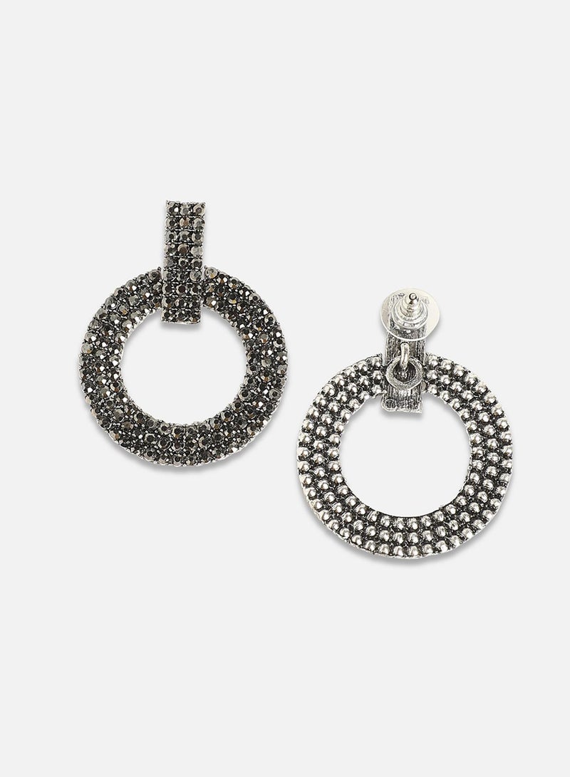 SOHI Clustered Hollow Circular Artificial Drop Earring Jewellery - Image 3