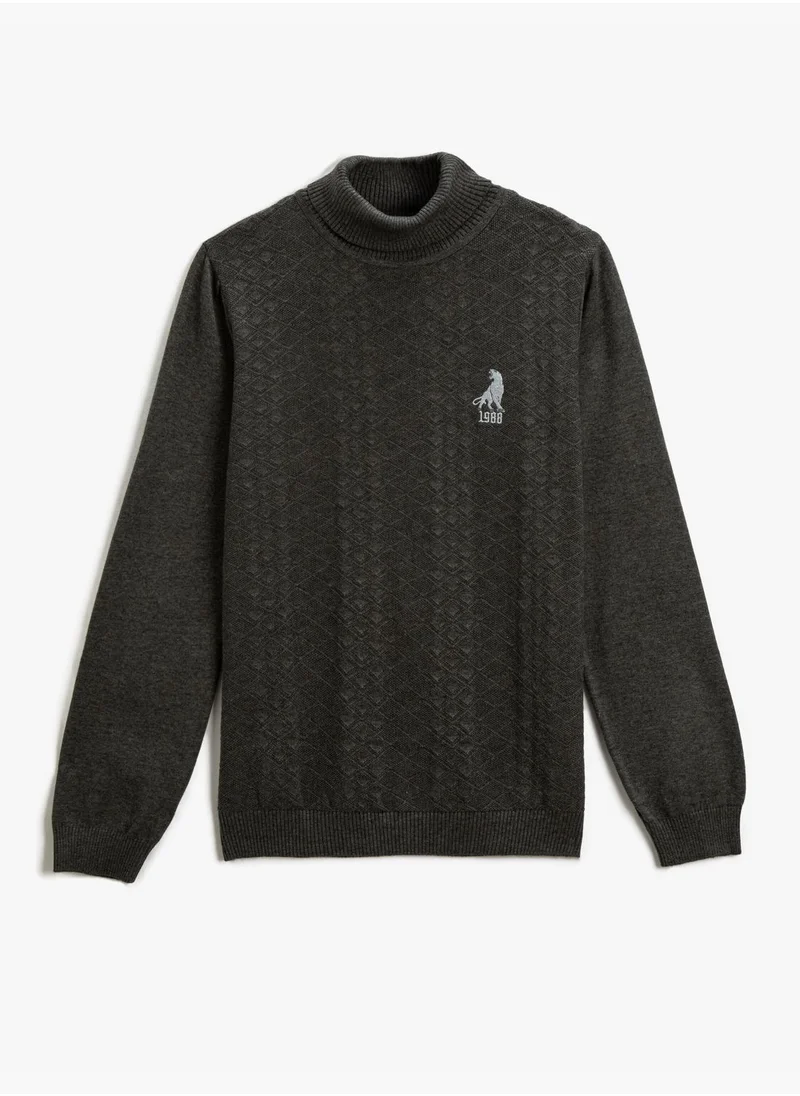 كوتون Animal Embroidered Sweater High Neck