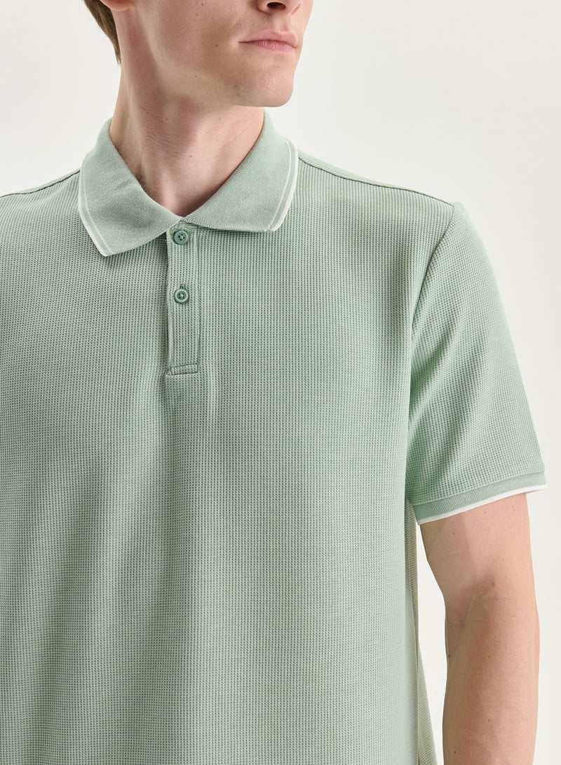 LC WAIKIKI Polo Neck Men's Textured T-Shirt - Image 3