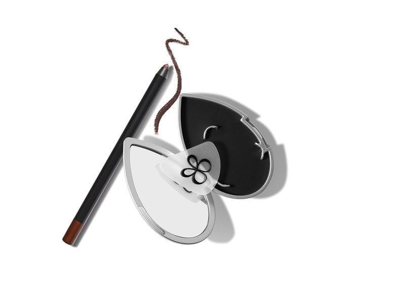 beautyblenderÂ® | Liner Designer Pro Beauty Blender Triple-Edged Eyeliner & Eye Pencil Guide, Includes Magnifying Mirror & Suction Cup, For Eye Pencil, Gel Cream, Liquid Liner and Powder Formula - Image 4