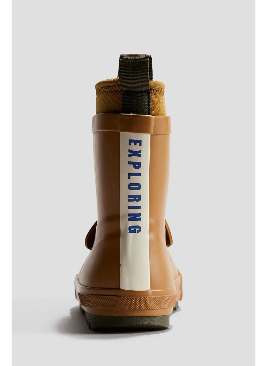 اتش اند ام Wellingtons