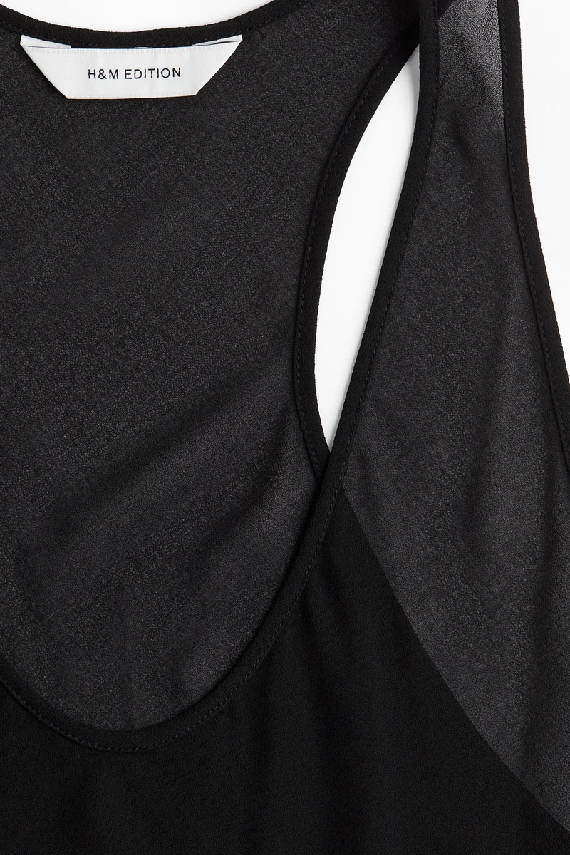 H&M Sleeveless chiffon dress