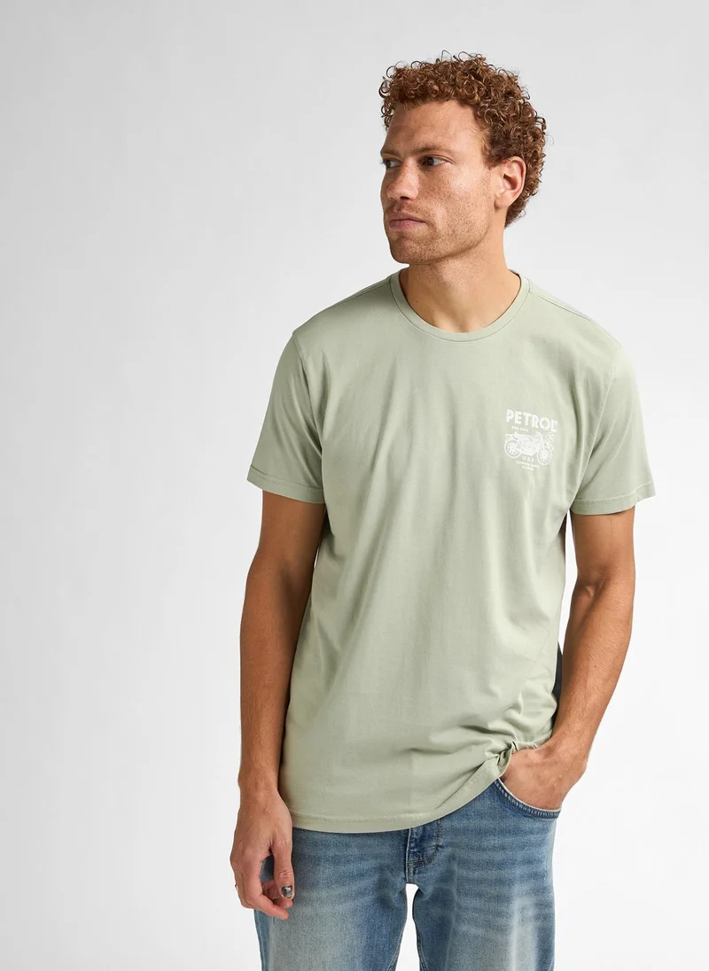 بترول اندستريز تيشيرت رجالي كلاسيك بطبعة