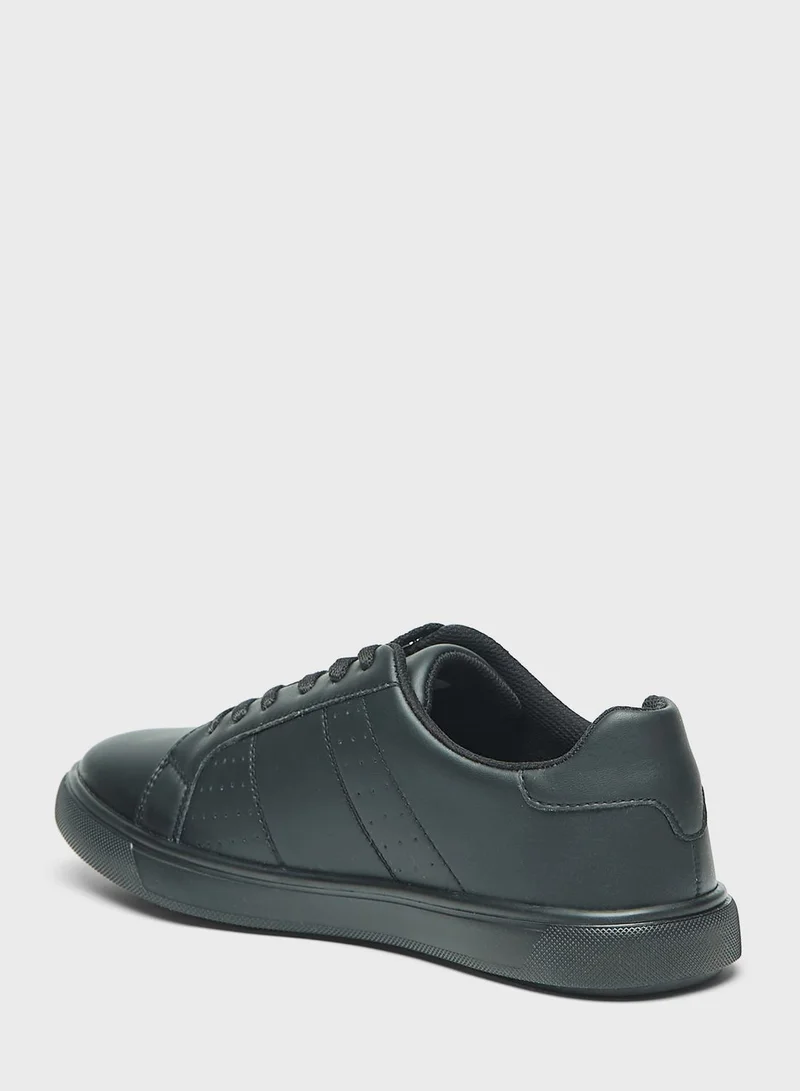 Lee Cooper Lace Up Low Top Sneakers