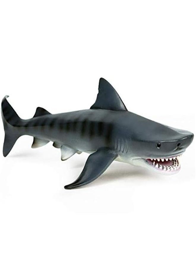 هالامودو تمثال قرش النمر، نموذج لألعاب الحيوانات البحرية، نموذج قرش المحيط الحقيقي -نموذج المخلوق البحري التعليمي، مثالي لوقت الحمام، لعبة البركة، تجميل الكعك وهدايا الحفلة، هدية حفلة المحيط للبنين والبنات، 28*13*9.5 سم - Image 2