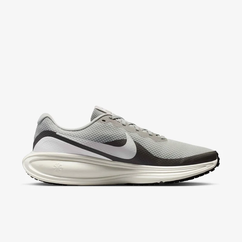 Nike Men's Revolution 8 Road Running Shoes