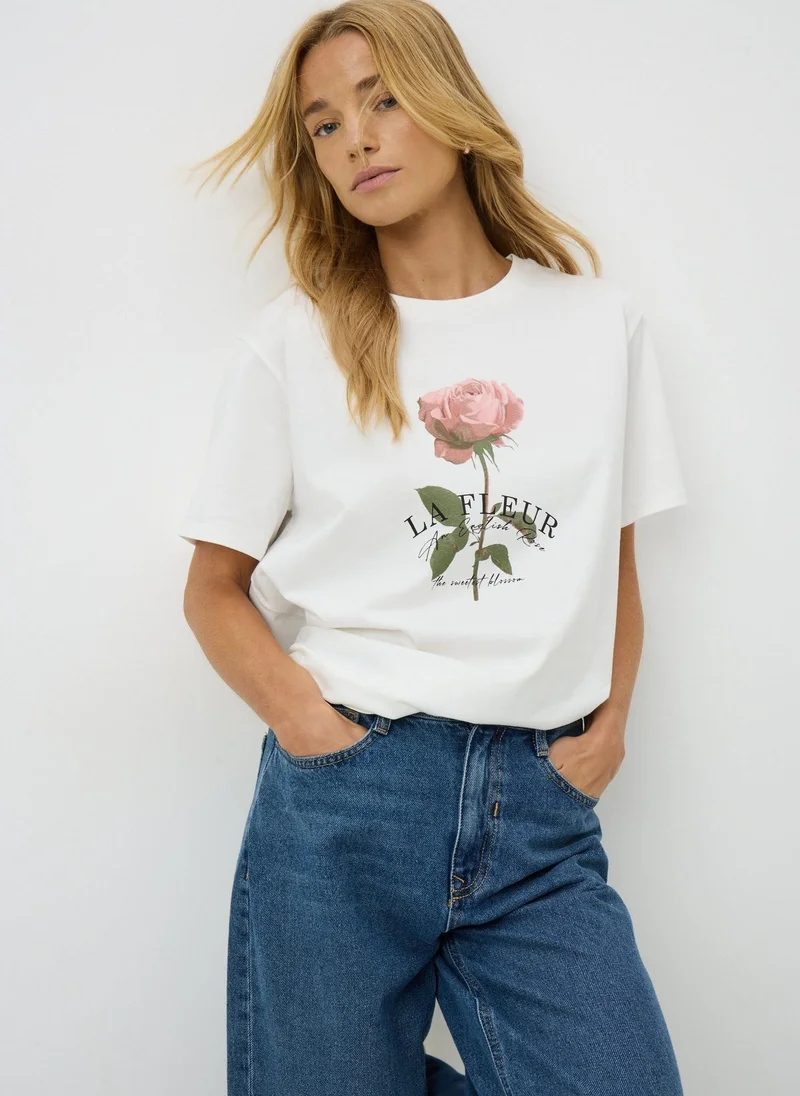 Matalan White Rose Graphic T-Shirt