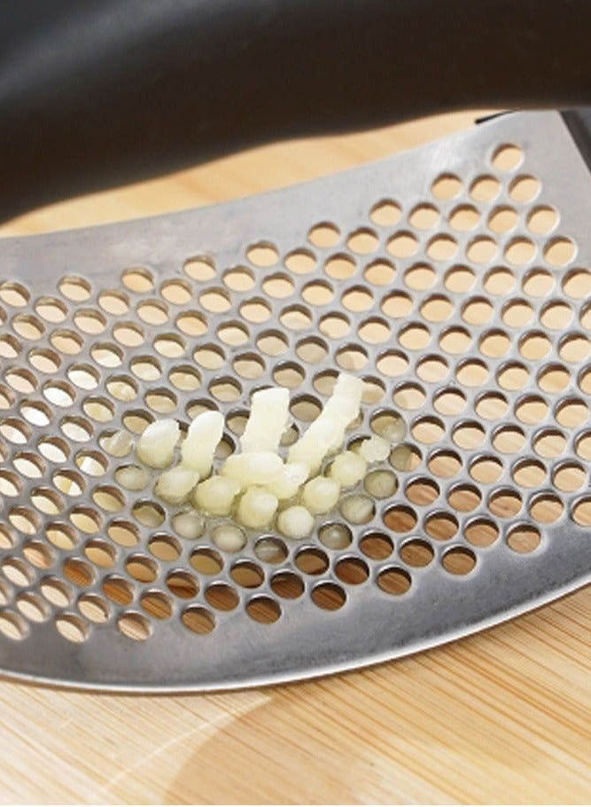 INSENSE Garlic press and pester, manual circular garlic peeler, garlic press and pester, stainless steel garlic press and pester - Image 5