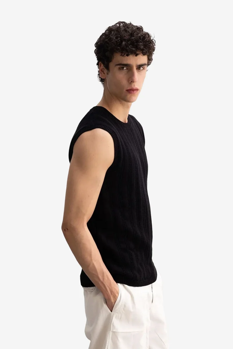 GIESTO Ribbed Crew Neck Sleeveless T-Shirt