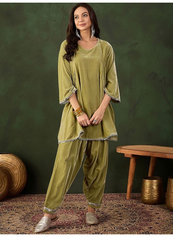 AKS Mehendi Green Velvet Pakistani Salwar Kurta With MirrorDetail  - Image 2