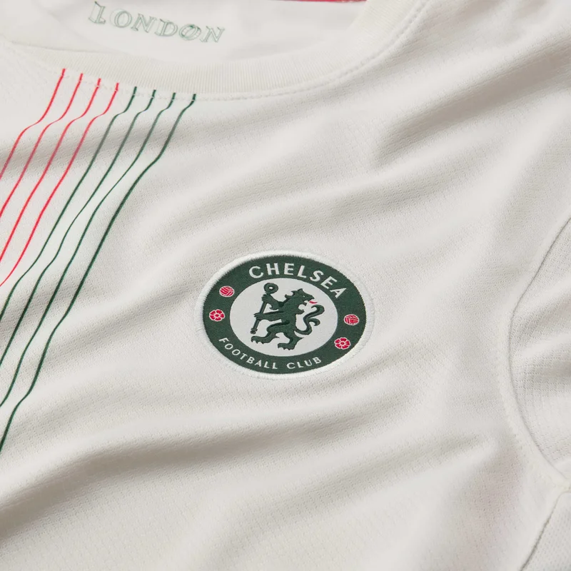 Nike Ivory Women's Chelsea 25/26 Away Replica Football Jersey for Women | Best Price UAE