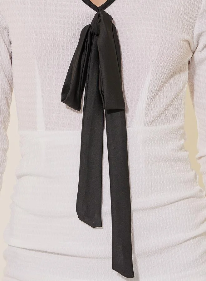 Styli Styli Solid Long Sleeves V-Neck Maxi Dress