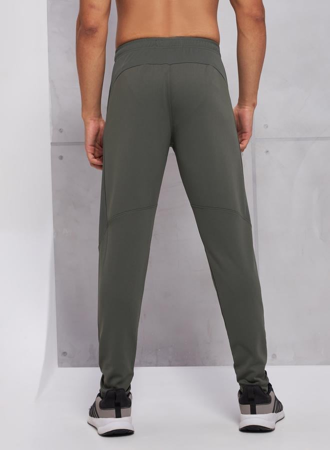 تكنوسبورت بنطلون رياضي تكنوسبورت بقصة ضيقة وخصر متوسط - Image 3