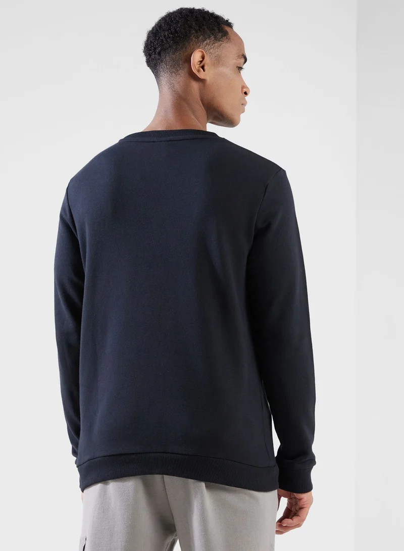 ليفربول اف سي سويت شيرت مزين بطبعة كلمة "Ynwa" وشعار نادي ليفربول