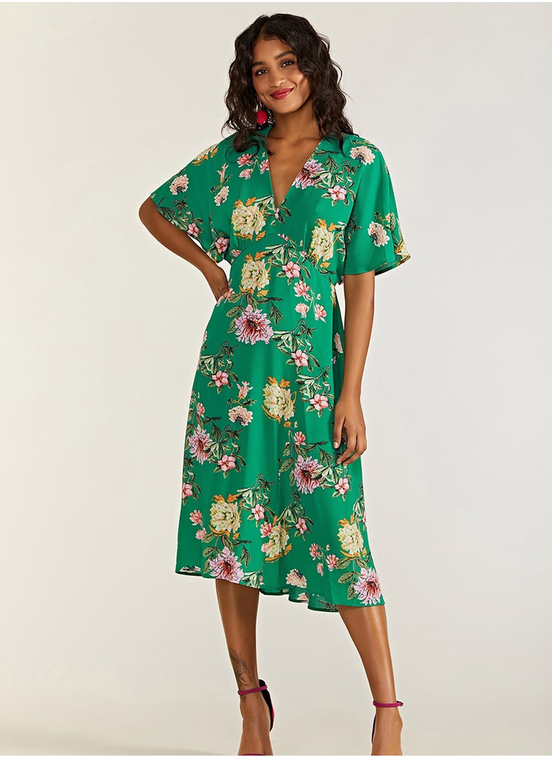 Yumi - Floral Kimono Midi Dress - Image 1