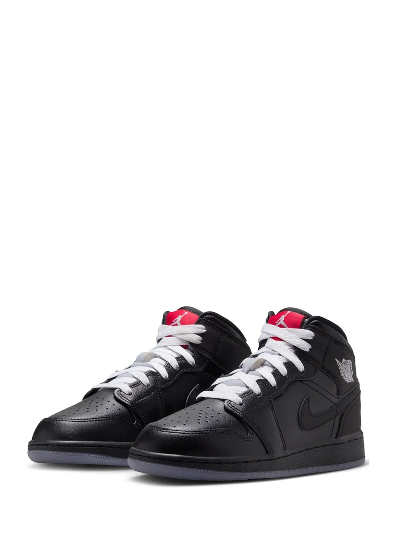 جوردن AIRJORDAN1MIDBGNA5