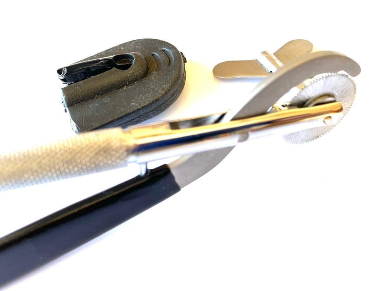 MedTool Finger Ring Cutter or Remover 5.5" with Black Cap EMT/EMS - Image 3