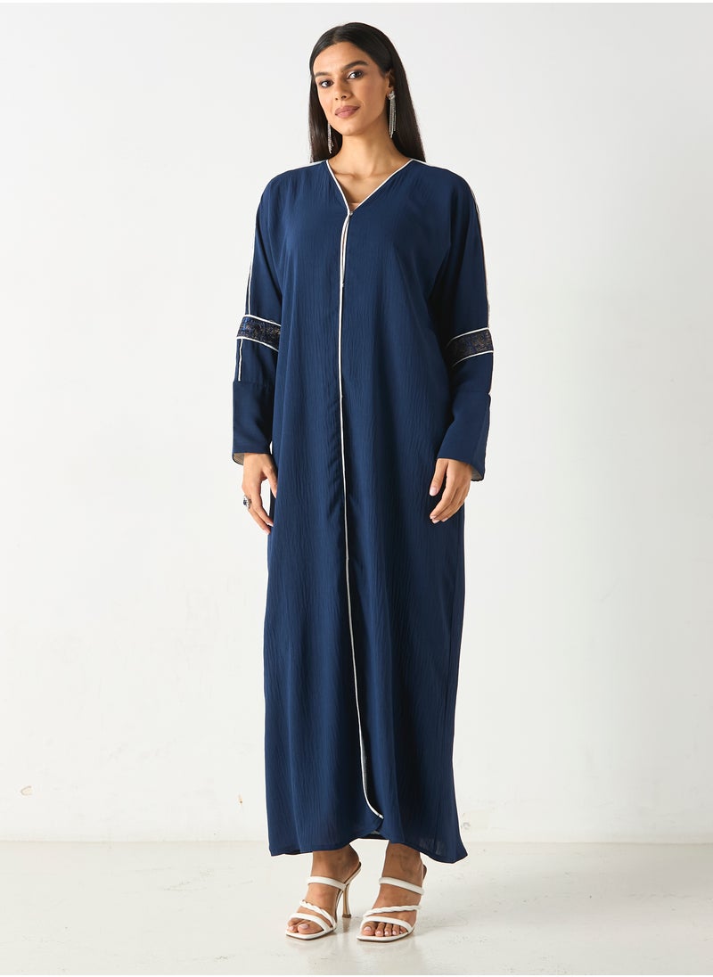 هدية المدينة  - HM - عباية مطرزة بالحجاب - Image 1