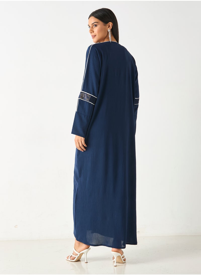 هدية المدينة  - HM - عباية مطرزة بالحجاب - Image 1