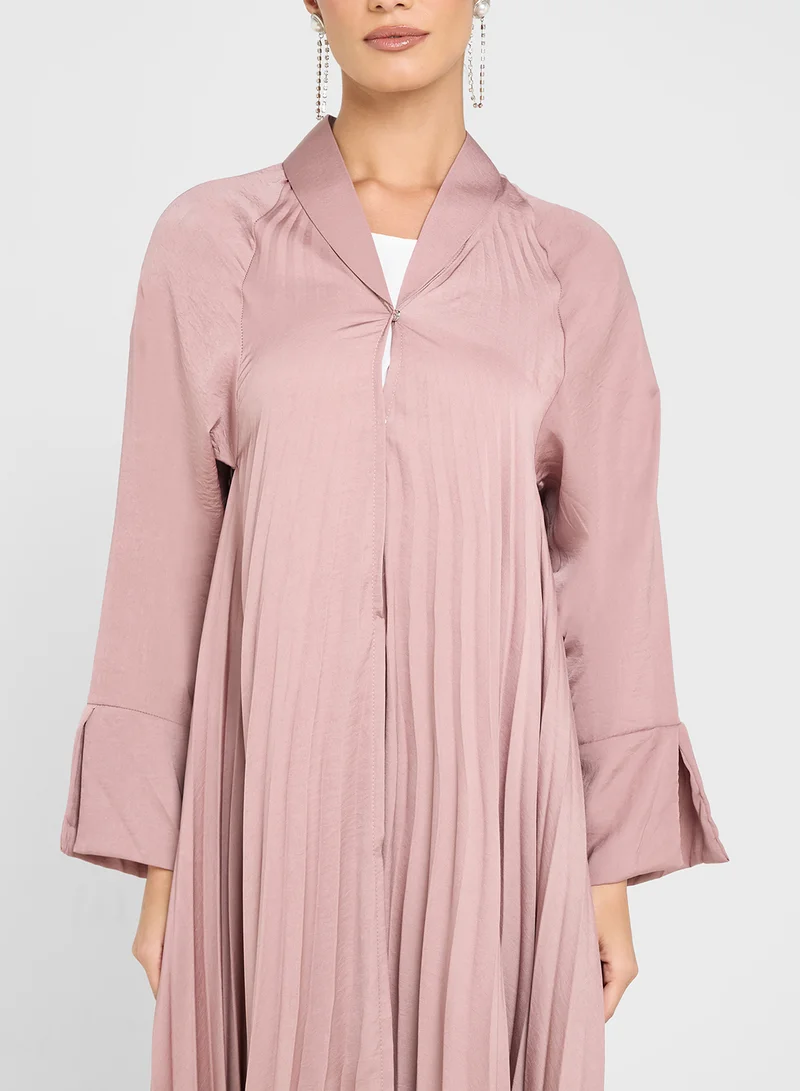 Khizana Pleated Abaya With Sheila