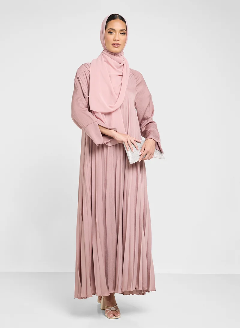 Khizana Pleated Abaya With Sheila