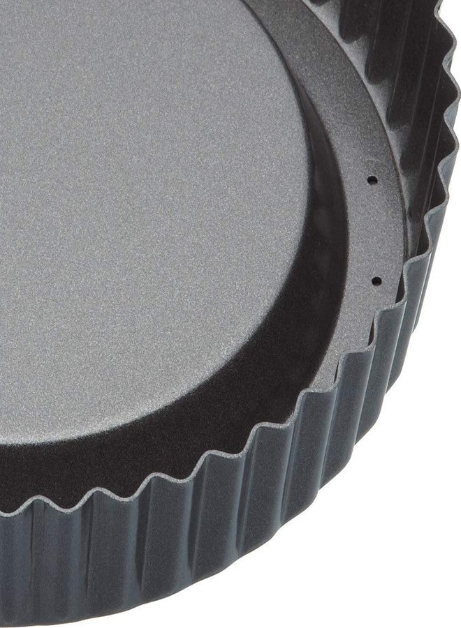 Master Class MasterClass Sponge Flan Tin with Raised Loose Base, 20 cm Fluted Tin, Non Stick, Heavy Duty Carbon Steel, PFOA Free, Grey - Image 3