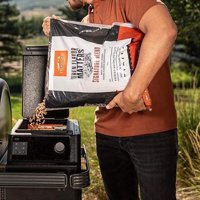 TRAEGER Grills Signature Blend 100% All-Natural Wood Pellets for Smokers and Pellet Grills, BBQ, Bake, Roast, and Grill, 20 lb. Bag - Image 4