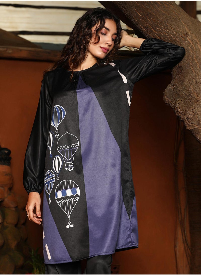  قصة Women's Ash Grey & Obsidian Black Buoyant Block Kurta Set  - Image 1