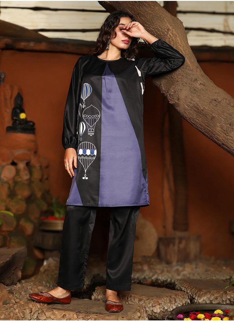  قصة Women's Ash Grey & Obsidian Black Buoyant Block Kurta Set  - Image 5