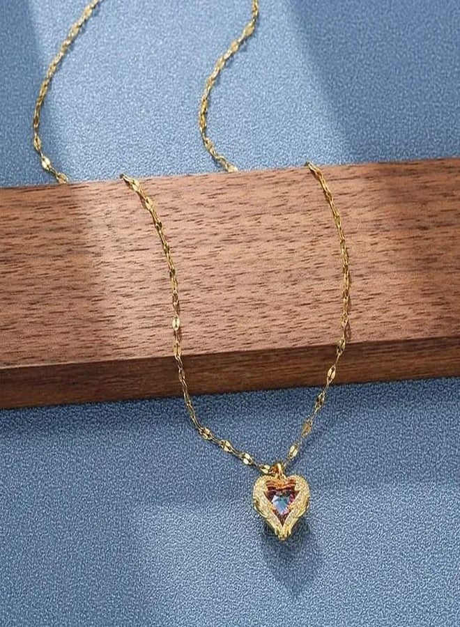فيان قلادة فيين النسائية الأنيقة على شكل قلب مرصعة بالكريستال، مطلية بالذهب، مرصعة بالزركونيا المكعبة، مصنوعة من الفولاذ المقاوم للصدأ. - Image 4