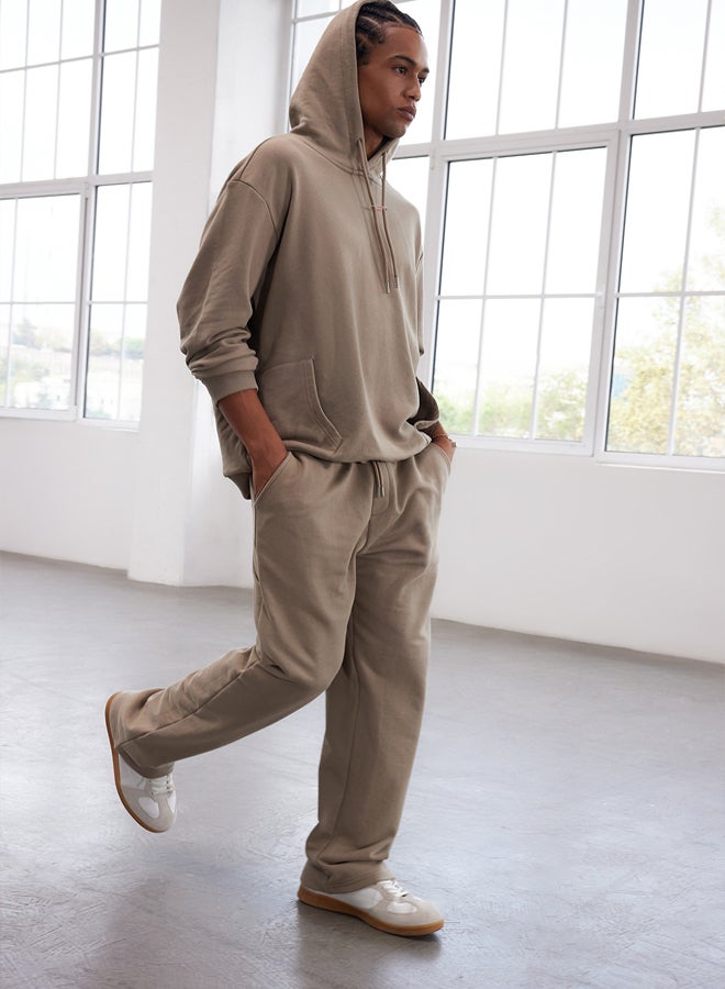 trendyol Limited Edition Mink Oversize/Wide Cut Carpenter Sweatpants TMNAW25EA00018  - Image 2