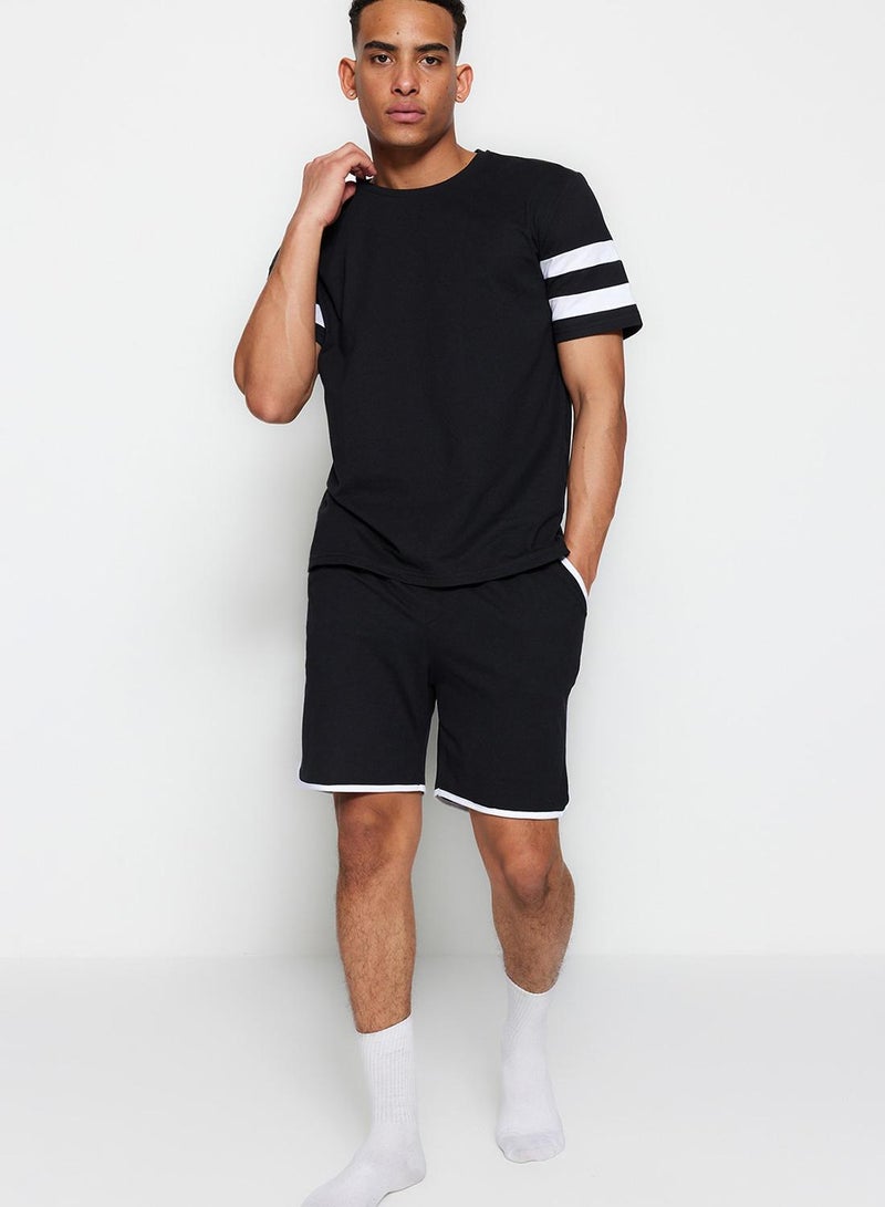 Trendyol Man Black Regular Fit Crew Neck Pajama Set with Striped Shorts - Image 2